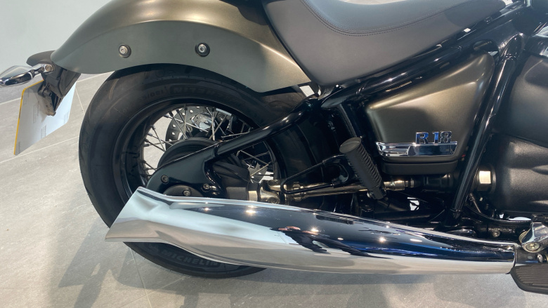 BMW R18 First Edition